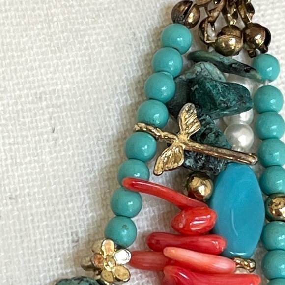 Coral and Turquoise Faux Pearl Beads Necklace 4 layers of gold animal charms - Picture 7 of 12